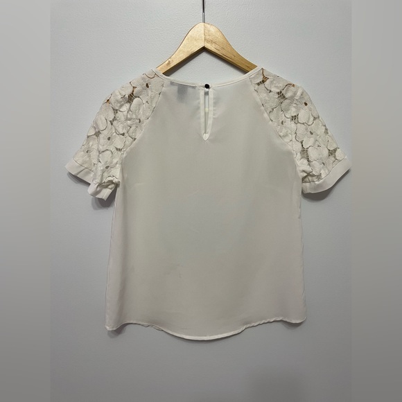 Forever 21 White Lace Blouse - Picture 2 of 2